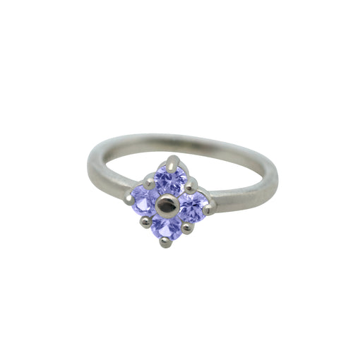 Lucky-Ring-tanzanite-white-gold