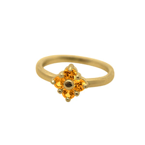 yellow-gold-Lucky-Clover-Ring-spessartite-garnet